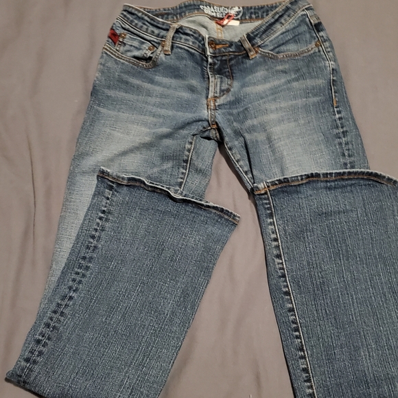 Woman's jens - Picture 8 of 16